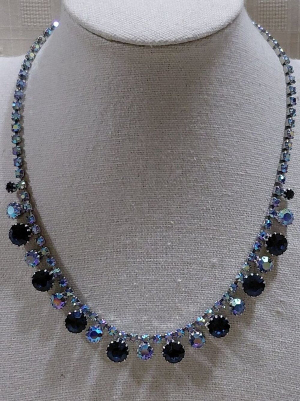 Vintage Weiss Blue & Aurora Borealis Prong Set  Rhinestone Necklace 15.5"